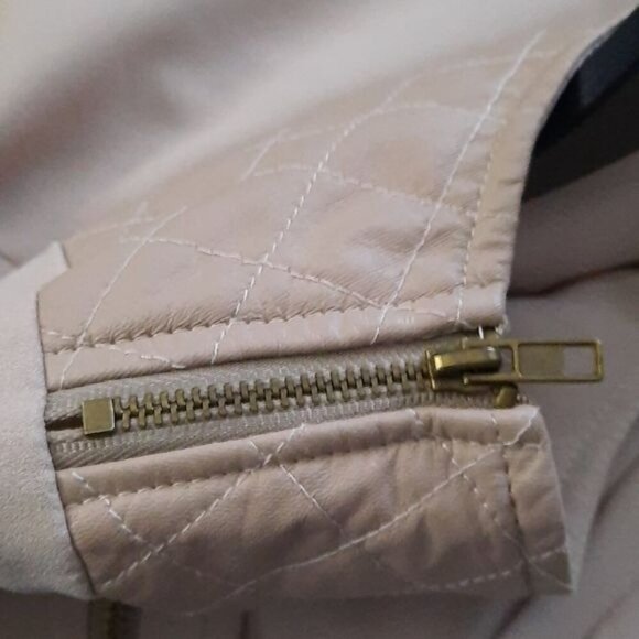 C. Luce HI Lo Long Sleeve Tunic Size Small. - Picture 5 of 5